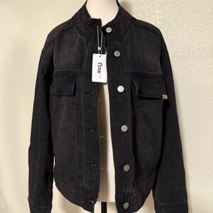 ZYIA Crossroads Denim Jacket - Medium